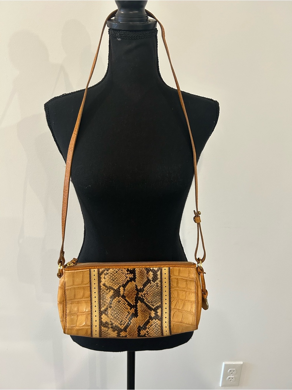 Vintage 1990s Brahmin Leather Crossbody Multi-Texture Croc Snake Tan Bag